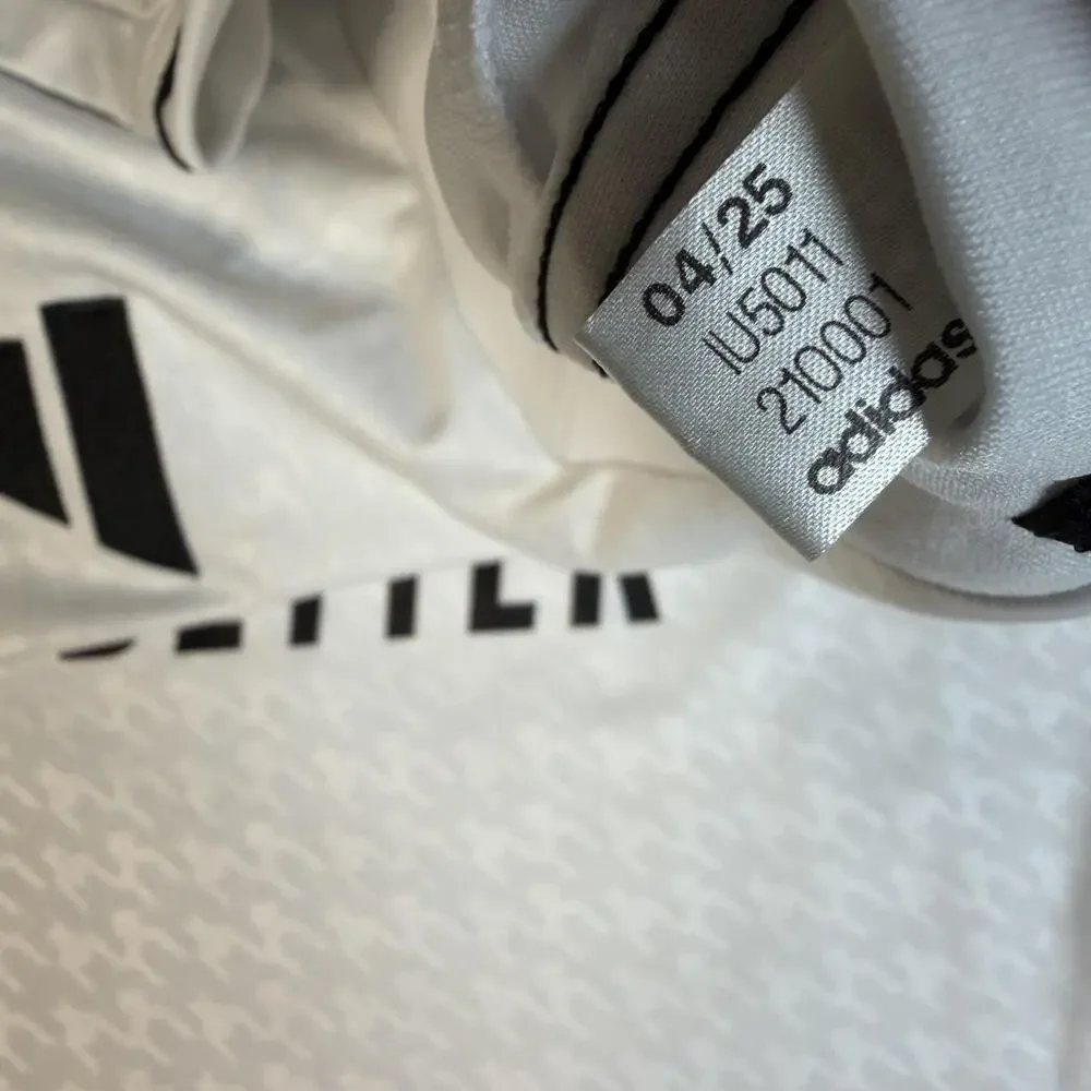 Real Madrid Jersey Mens XS White Soccer Emirates Fly Better Adidas AEROREADY